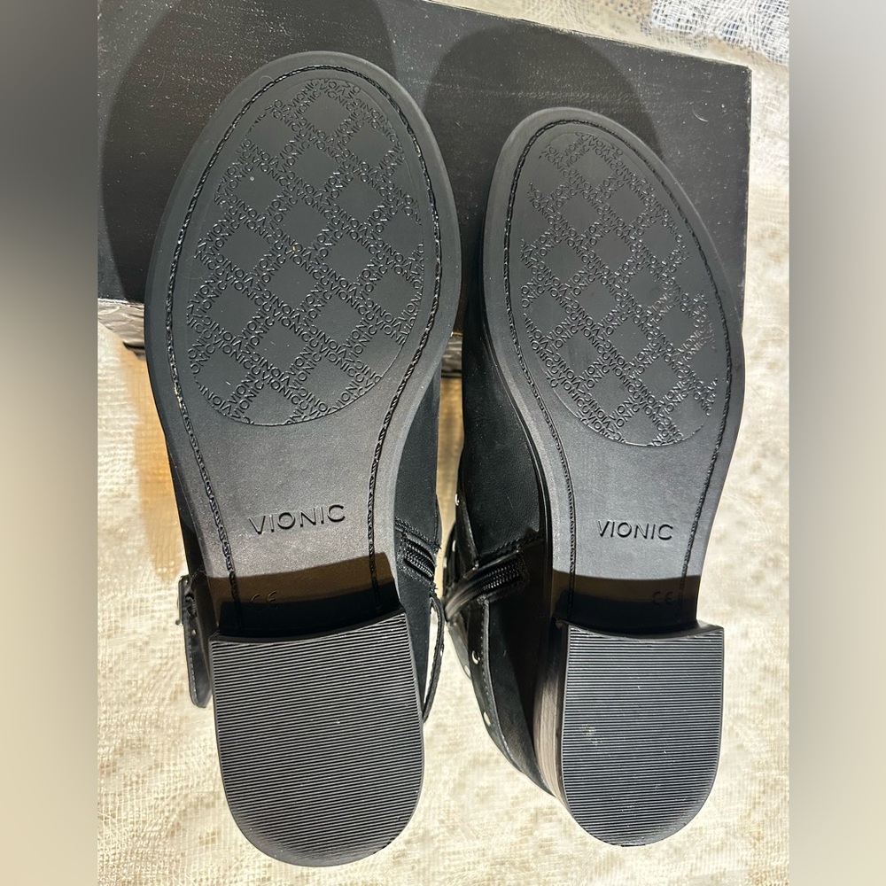 Vionic Country Lona Orthotic ankle boots Black Size 9 - Picture 5 of 7